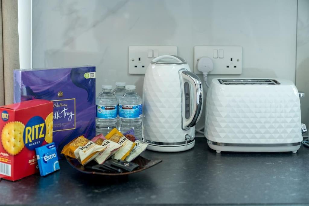 Apartamento Lux 3Bed Near Wembley With Parking By Oceana Group - Sleeps 8 Harrow Exterior foto