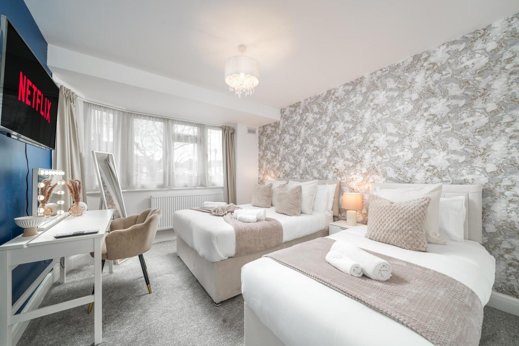 Apartamento Lux 3Bed Near Wembley With Parking By Oceana Group - Sleeps 8 Harrow Exterior foto